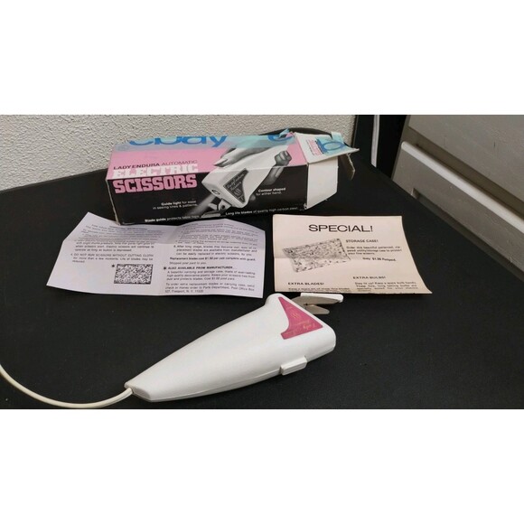 LADY ENDURA AUTOMATIC ELECTRIC SCISSORS MODEL 1, WORKING IN ORIGINAL BOX - Picture 1 of 4